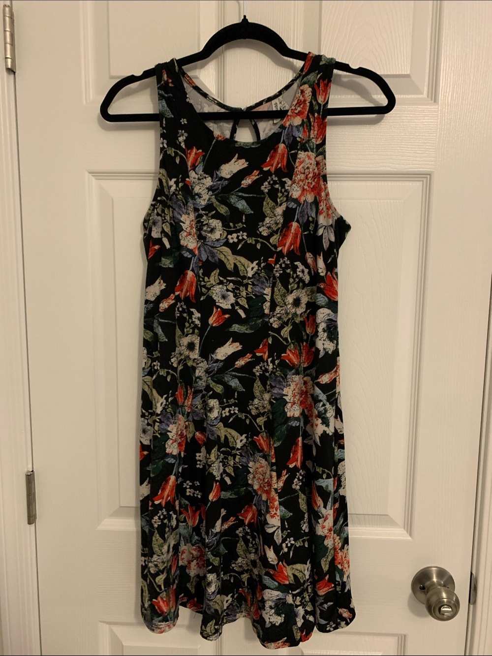 Mudd Sleeveless Black Floral A-Line Scoop Neck Dress